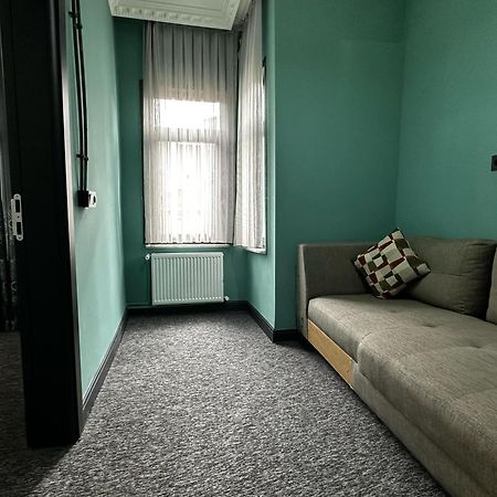 Seven Roses Apart Hotel イスタンブール エクステリア 写真
